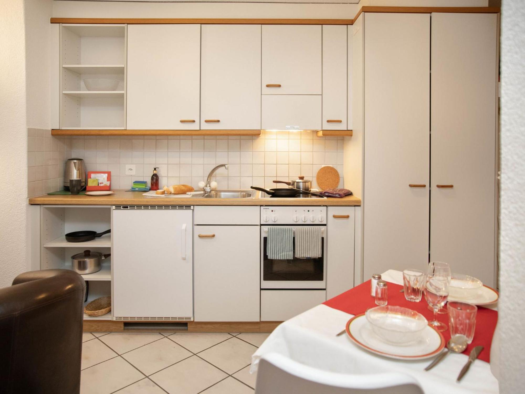 Apartment Apartment Chalet Abendrot Apartments-5 By Interhome Grindelwald